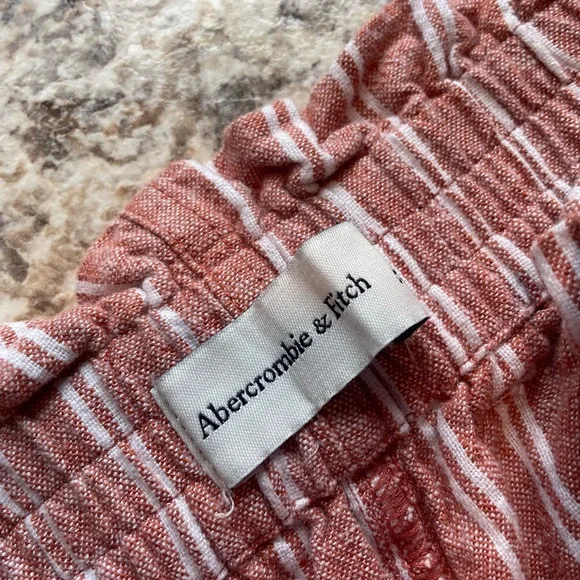 ❌SOLD!❌ Like New! Abercrombie & Fitch Striped Linen Paperbag Belted High Waisted - Picture 10 of 13